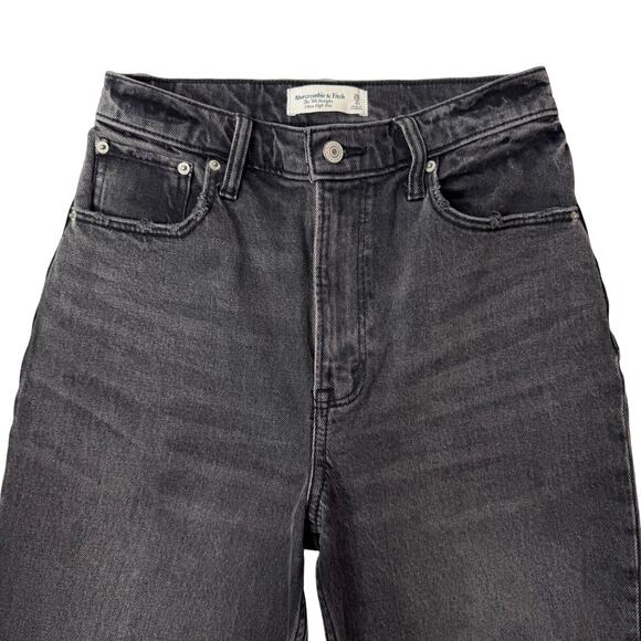 Abercrombie & Fitch Curve Love Ultra High Rise 90s Straight Jeans sz 26 Vent Hem - Picture 12 of 16